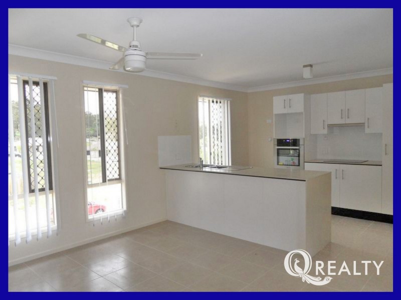 98 High Street, Blackstone QLD 4304