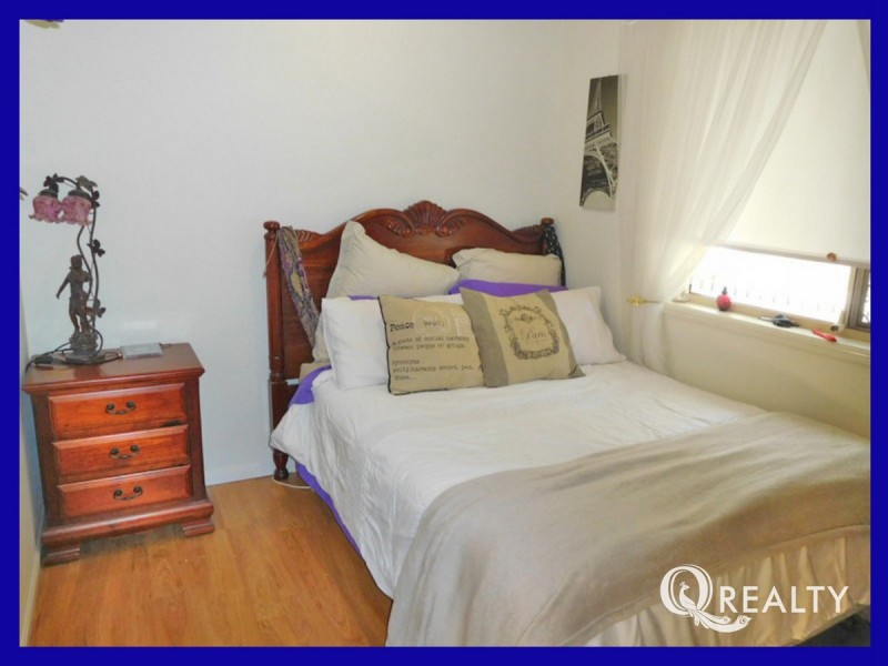 5 Paddies Crescent, Crestmead QLD 4132