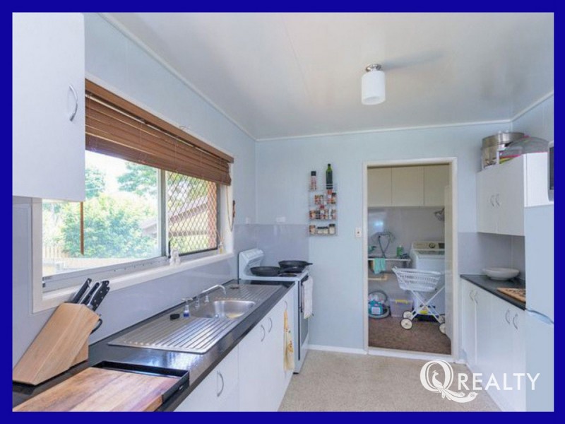 21 Dampier Avenue, Eagleby QLD 4207