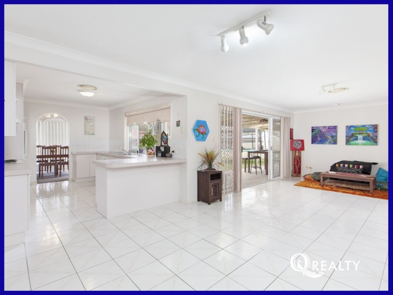 12 Gunee Place, Parkinson QLD 4115