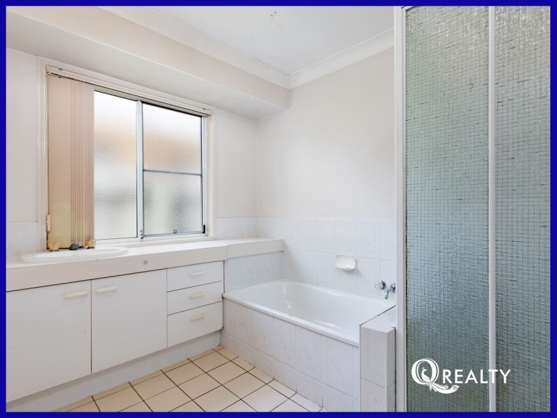 12 Gunee Place, Parkinson QLD 4115