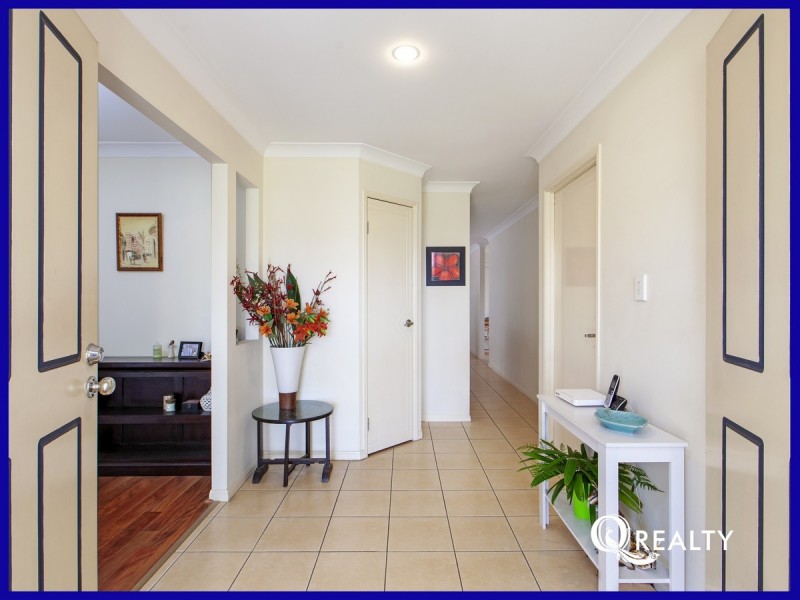 7 Hattah Place, Parkinson QLD 4115
