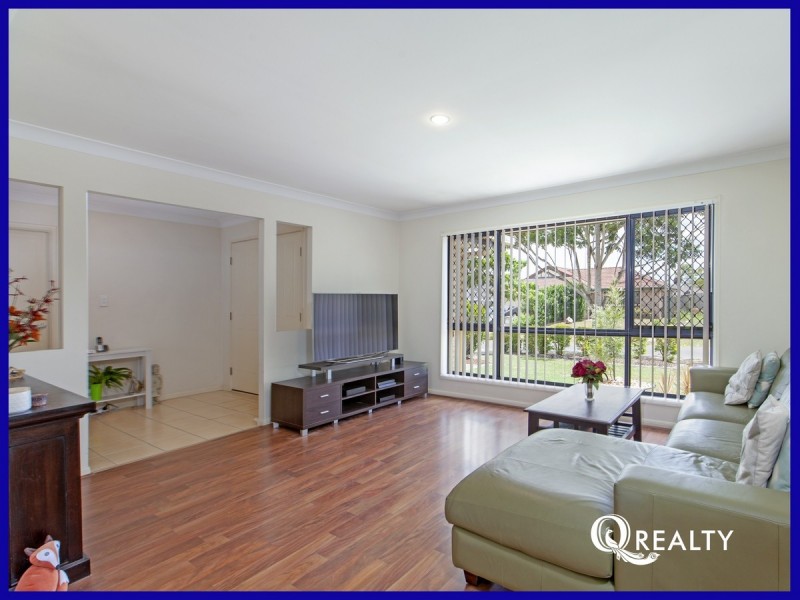 7 Hattah Place, Parkinson QLD 4115