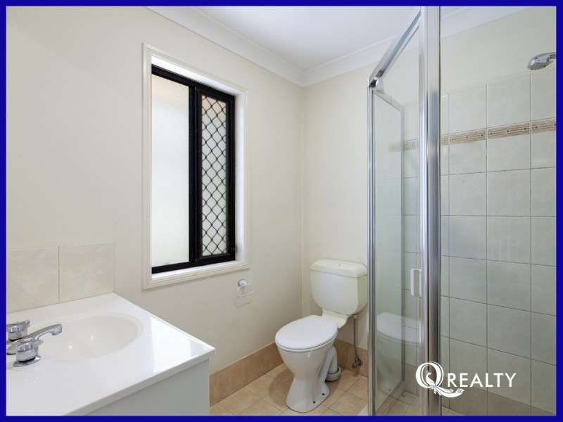 7 Hattah Place, Parkinson QLD 4115