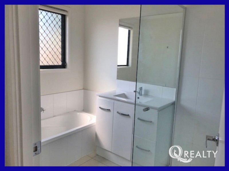 62A Aquarius Drive, Kingston QLD 4114
