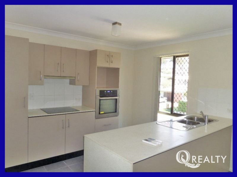 100 High Street, Blackstone QLD 4304