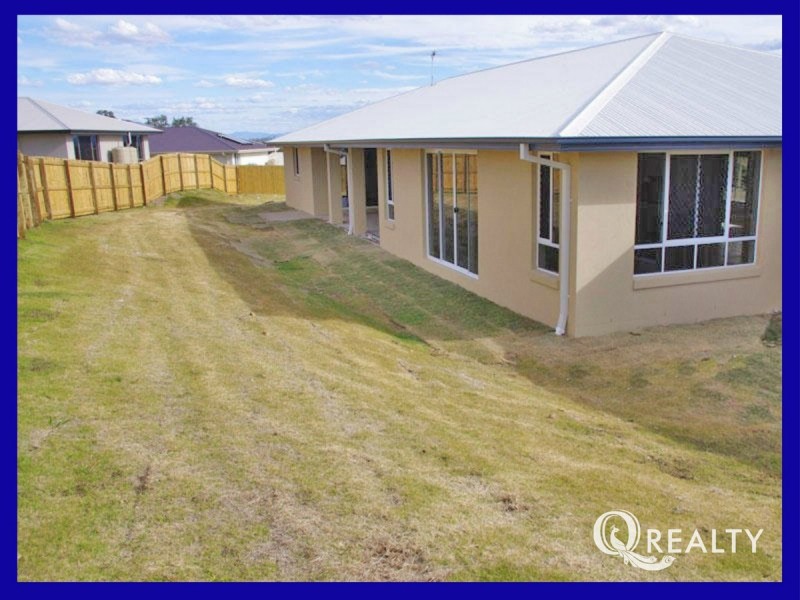 17 Iris Court, Yamanto QLD 4305