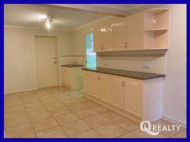 2 Wilga Street, Crestmead QLD 4132