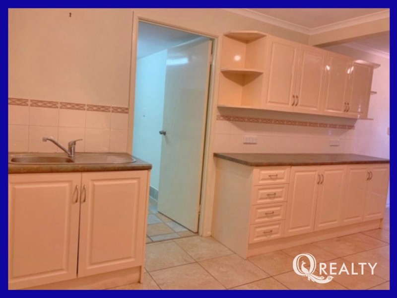 2 Wilga Street, Crestmead QLD 4132