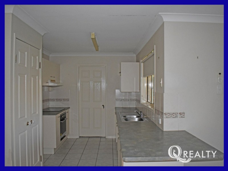 70 Paddington Crescent, Stretton QLD 4116