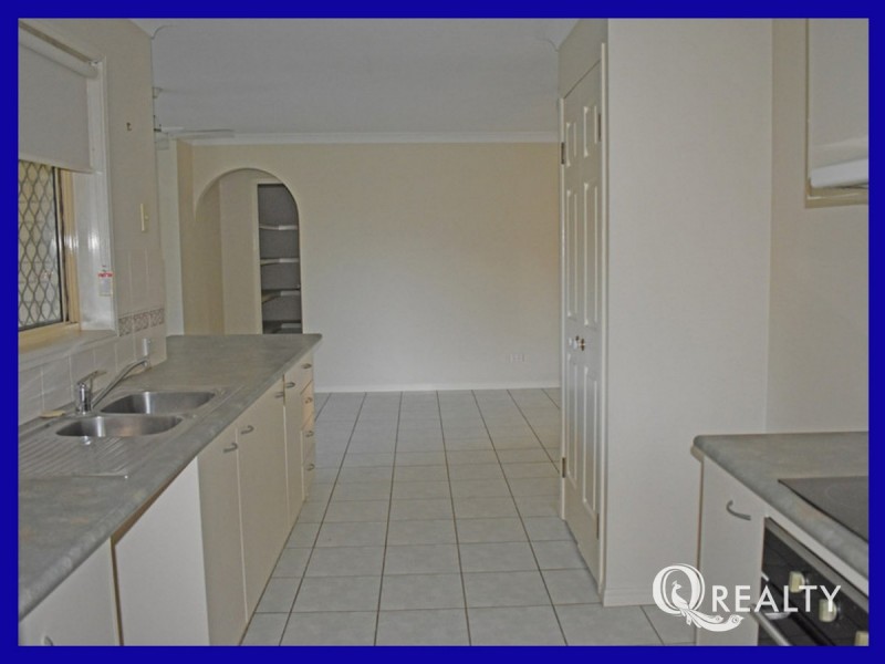 70 Paddington Crescent, Stretton QLD 4116