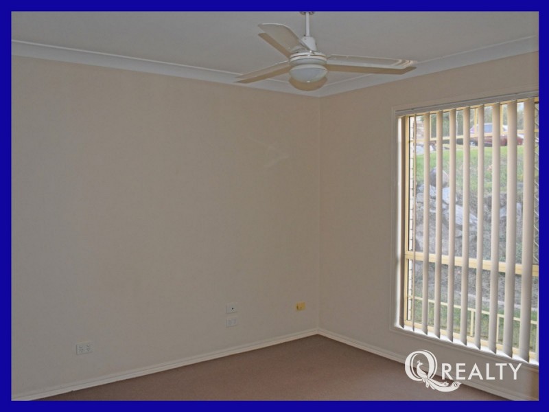 70 Paddington Crescent, Stretton QLD 4116