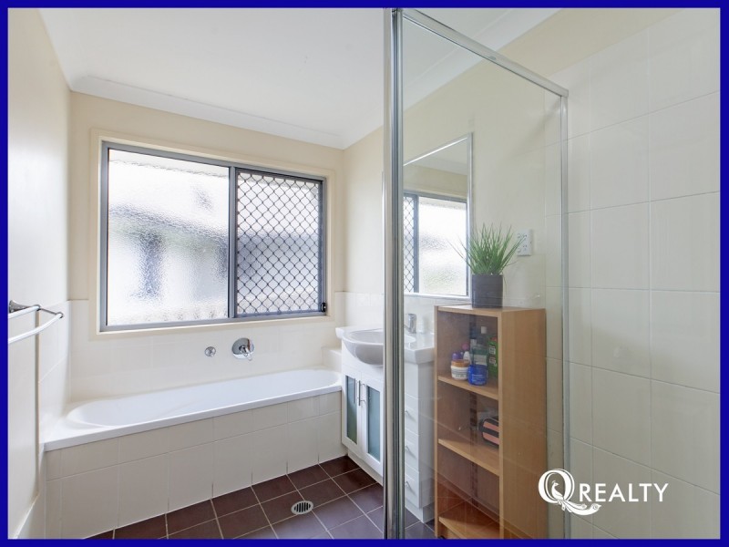 27 Harold Reinhardt Drive, Redbank Plains QLD 4301