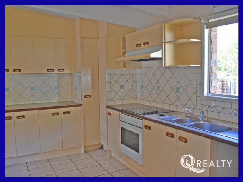 10 Redwood Street, Marsden QLD 4132