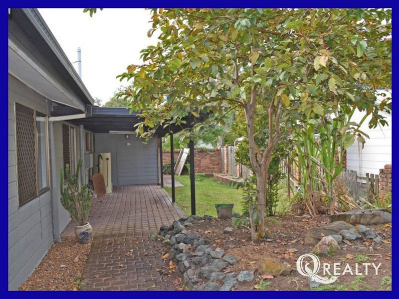 10 Redwood Street, Marsden QLD 4132