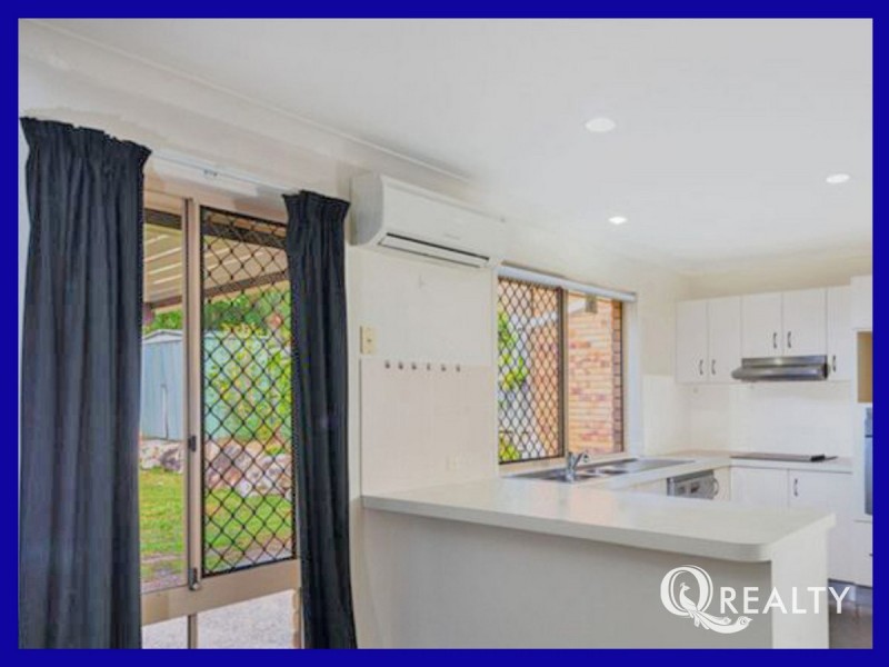 8 Lawson Place, Forest Lake QLD 4078