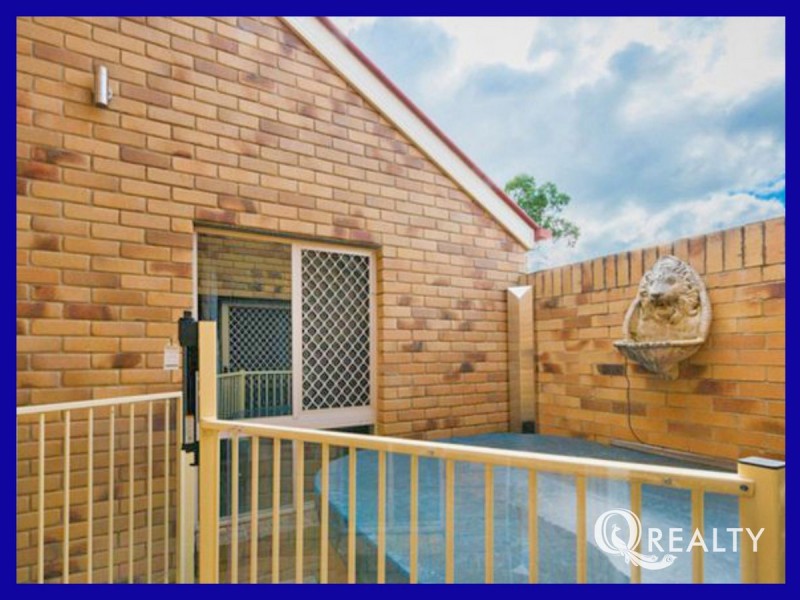 8 Lawson Place, Forest Lake QLD 4078