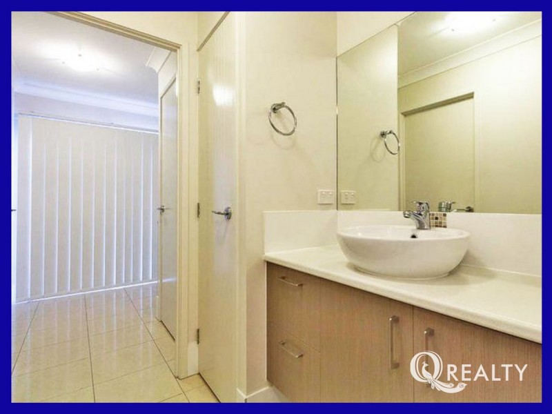 92 Orange Grove Road, Coopers Plains QLD 4108