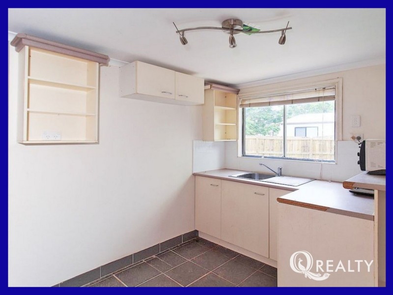 62 Aquarius Drive, Kingston QLD 4114