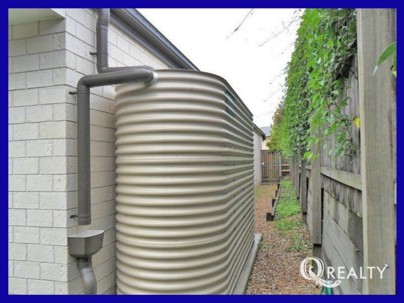 4 Parkside Place, Forest Lake QLD 4078