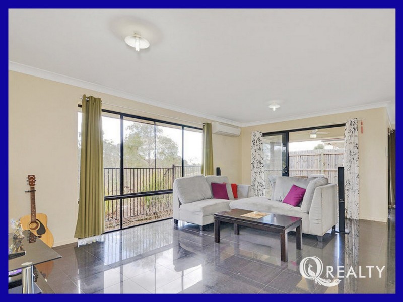 8 Wallis Circuit, North Lakes QLD 4509