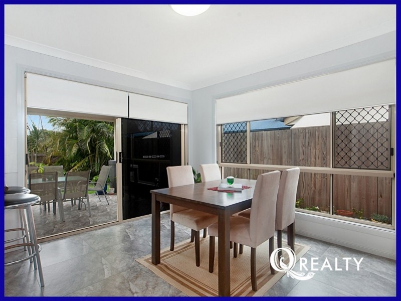 155 Stradbroke Avenue, Wynnum QLD 4178