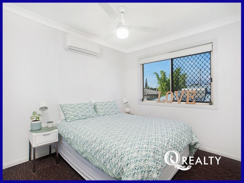 155 Stradbroke Avenue, Wynnum QLD 4178