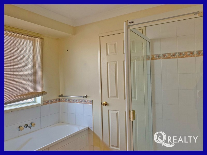 1. Nepeta Street, Regents Park QLD 4118