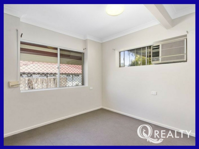 18 Douglas Street, Woodridge QLD 4114