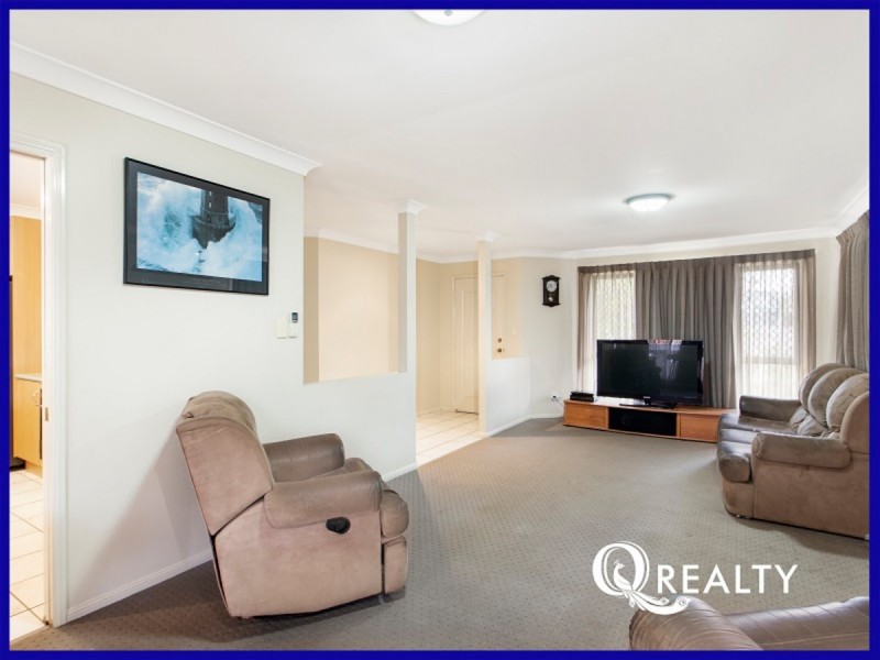 81 Chesterfield Crescent, Kuraby QLD 4112