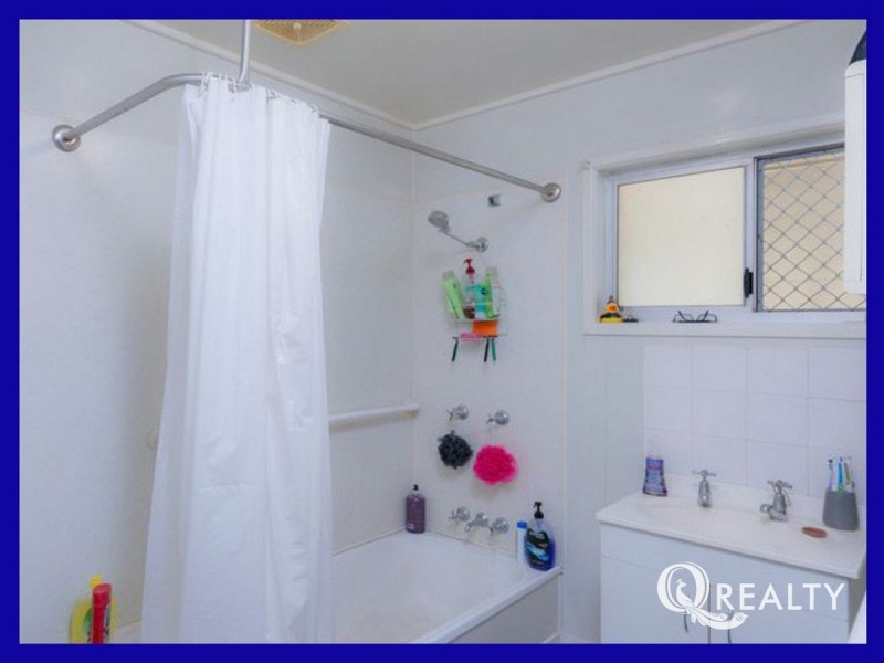 21 Dampier Avenue, Eagleby QLD 4207