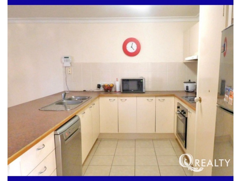 44 Clifton Place, Parkinson QLD 4115