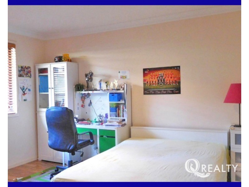 44 Clifton Place, Parkinson QLD 4115