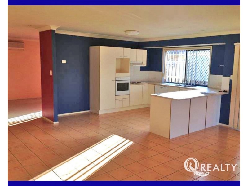 5 Mallan Place, Kuraby QLD 4112