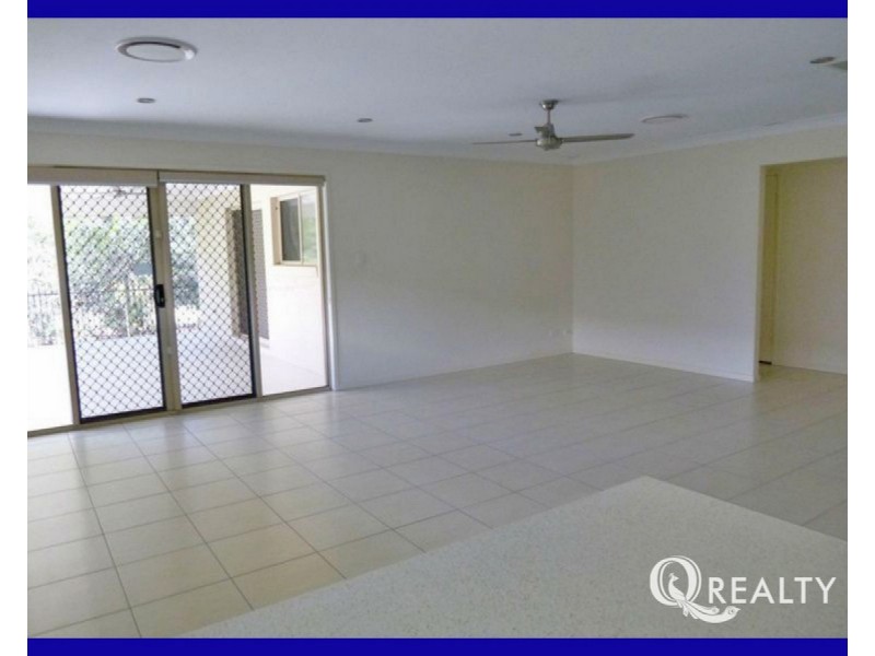 28 Coalstoun Crossing, Waterford QLD 4133