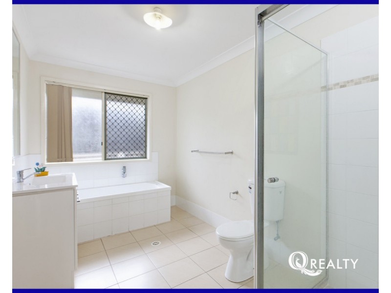 24 Tenielle Street, Boronia Heights QLD 4124