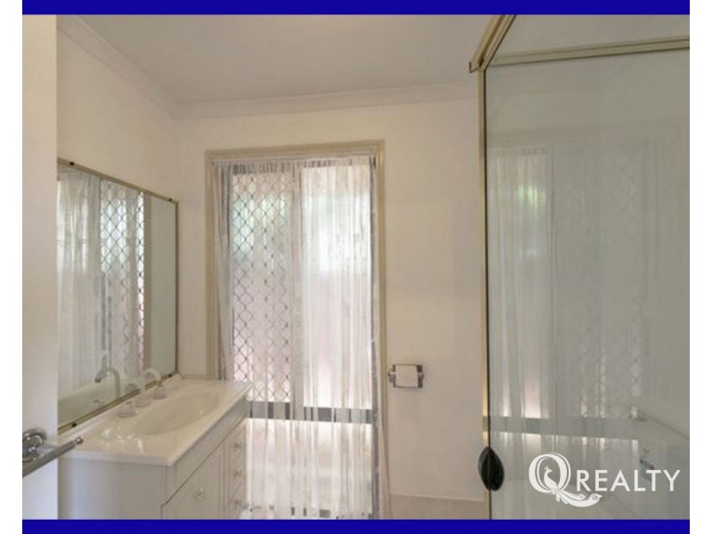 41 Clifton Place, Parkinson QLD 4115