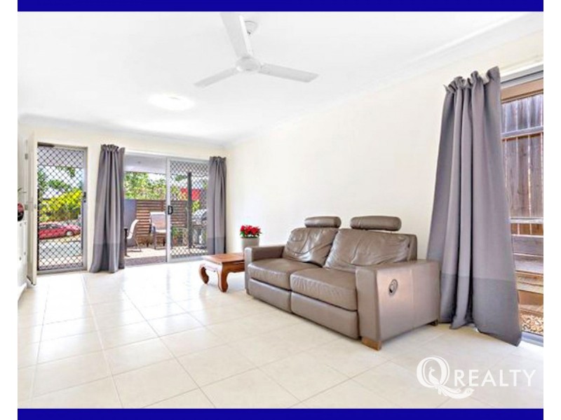 6 Pinnacle Close, Springfield Lakes QLD 4300