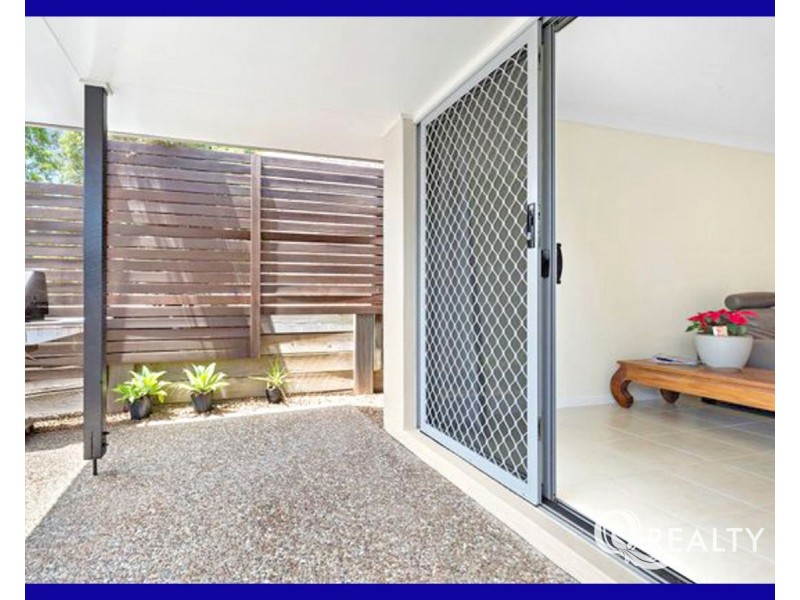 6 Pinnacle Close, Springfield Lakes QLD 4300