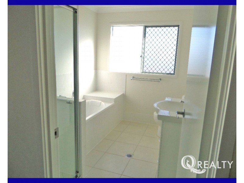 79A Brentwood Drive, Bundamba QLD 4304