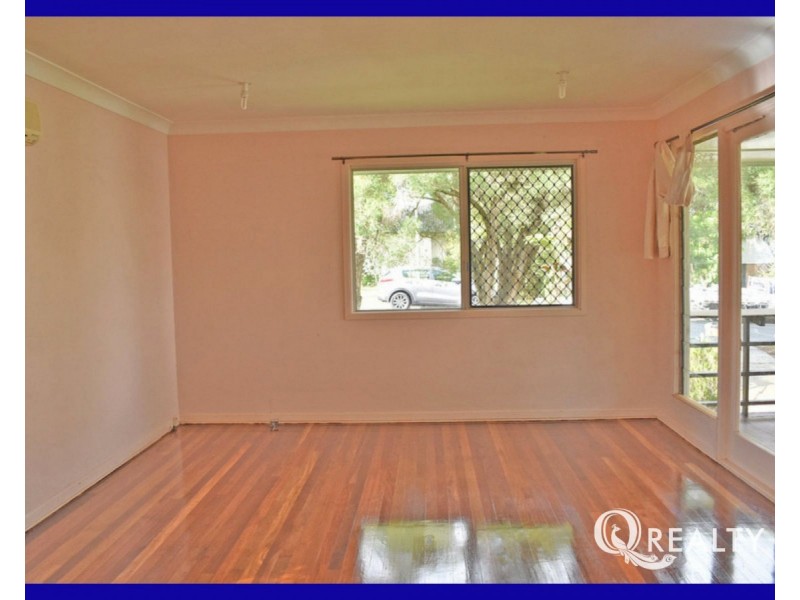 12 Douglas Street, Woodridge QLD 4114