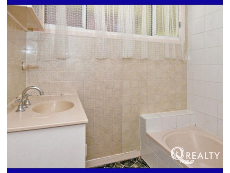 12 Douglas Street, Woodridge QLD 4114