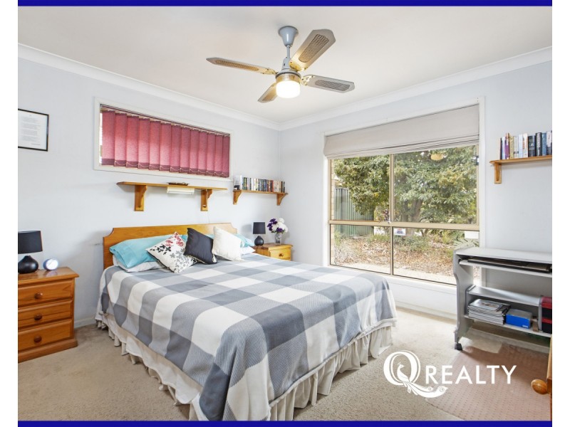 8 Haymer Court, Meadowbrook QLD 4131