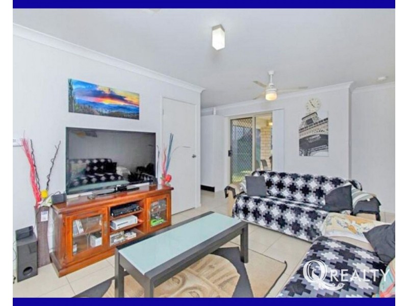12 Bowen Place, Blackstone QLD 4304