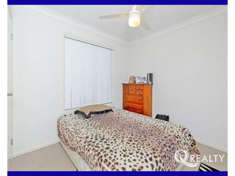 12 Bowen Place, Blackstone QLD 4304