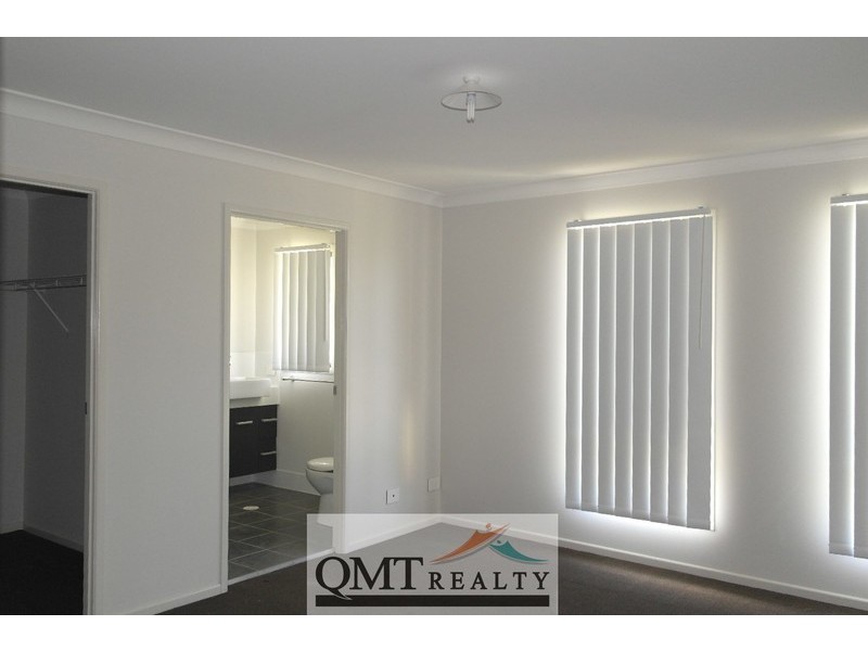 9 Conway Street, Riverview QLD 4303