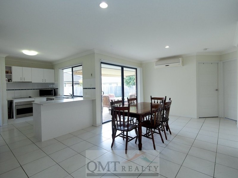 3 Summerhill Court, Marsden QLD 4132