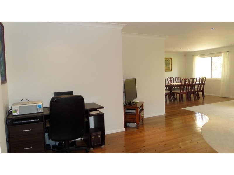 31 Cedar Place, Stretton QLD 4116