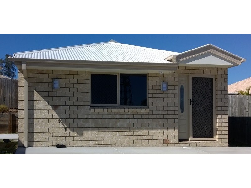 8 Renee Street, Redbank Plains QLD 4301