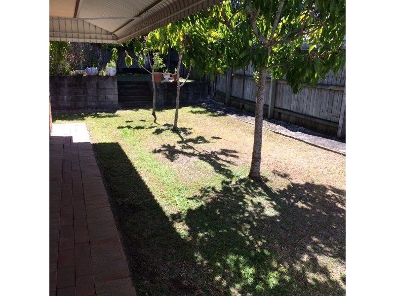 205 Waller Road, Regents Park QLD 4118